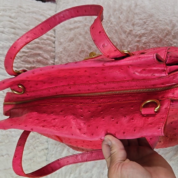 MARC BY MARC JACOBS OSTRICH EMBOSSED PRETTY TOTE BAG - Picture 9 of 14